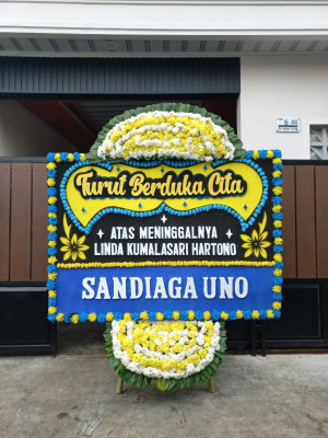 Papan Bunga Duka di Batukliang Utara